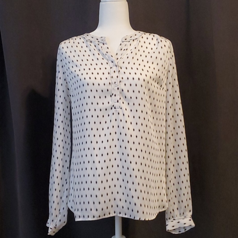 Ladies cream and black blouse, size M